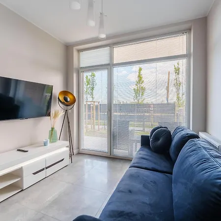 Apartment Messa White I Z Basenem Letnim By Holidaysun