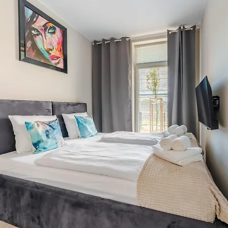 Messa White I Z Basenem Letnim By Holidaysun