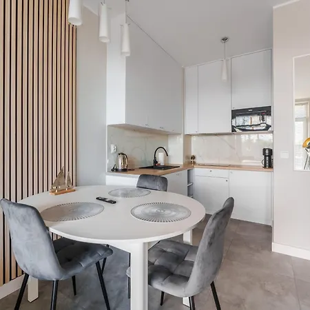 Messa White I Z Basenem Letnim By Holidaysun *